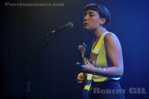 FLORA HIBBERD - 2022-07-12 - PARIS - Point Ephemere - 